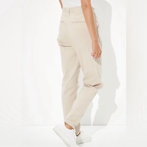 NWT American Eagle Khaki High Waisted Pleated Mom Pants Size 18